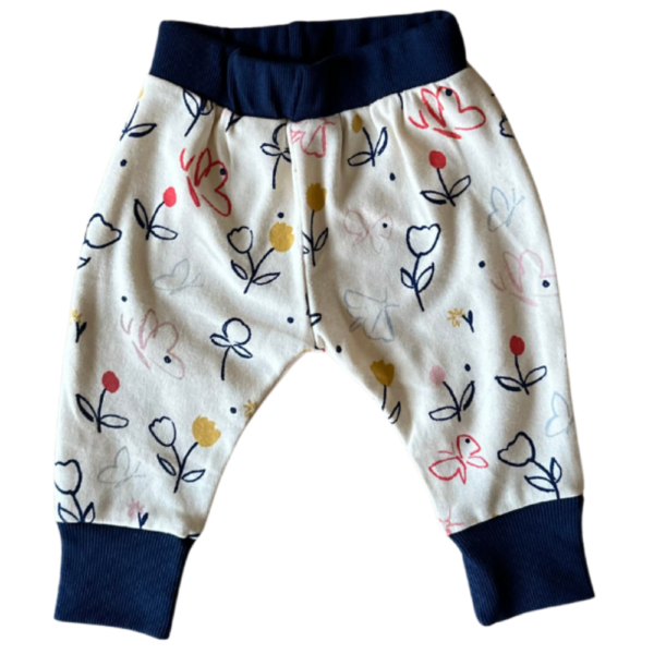 Pullover & Pants - Tulips - Image 4